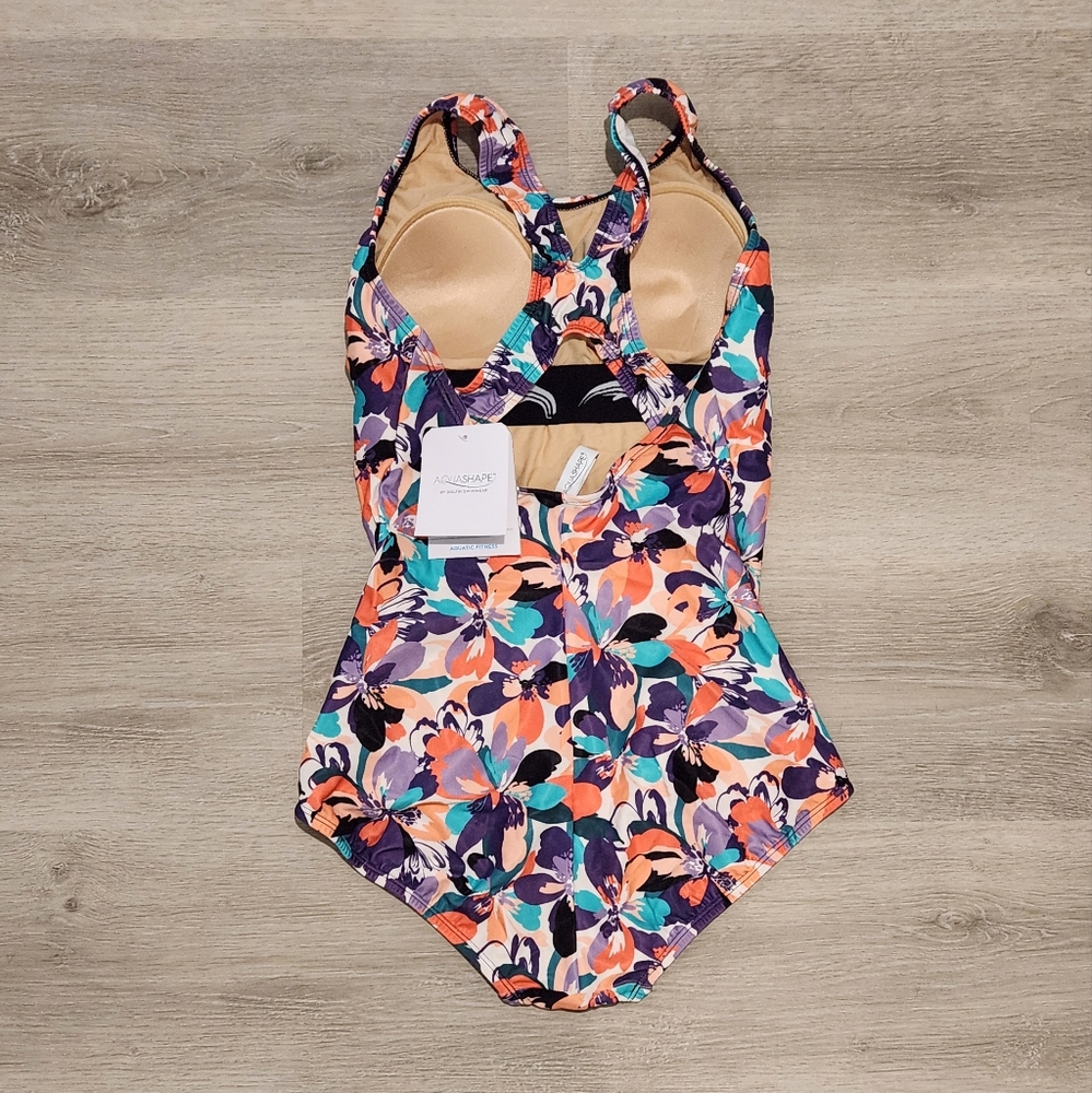 Dolfin Swimwear Women's Aquashape Printed Conservative One Piece: Bonita Bloom - Picture 4 of 5